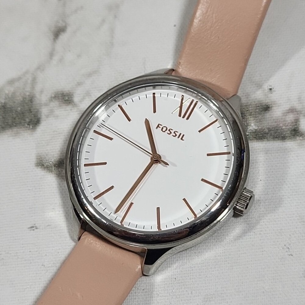 Fossil Womens Watch Rose Gold Tone Stainless Steel Leather Band Minimalist Smart